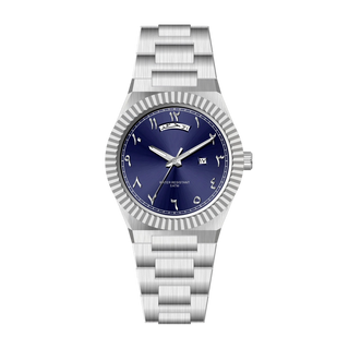 NAZAR Silver – Men’s premium steel watch featuring a blue Arabic numeral dial, day-date window, and classic fluted bezel.